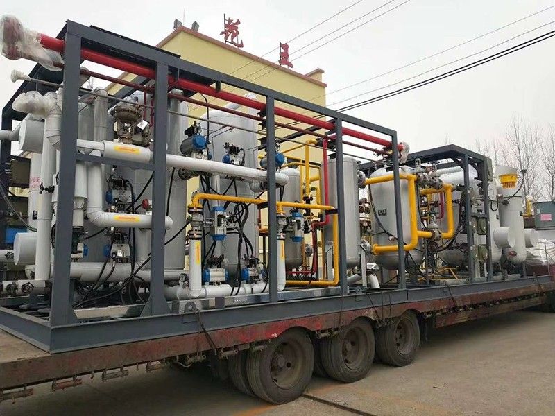 恒潤建筑邦石油化工有限公司發貨現場